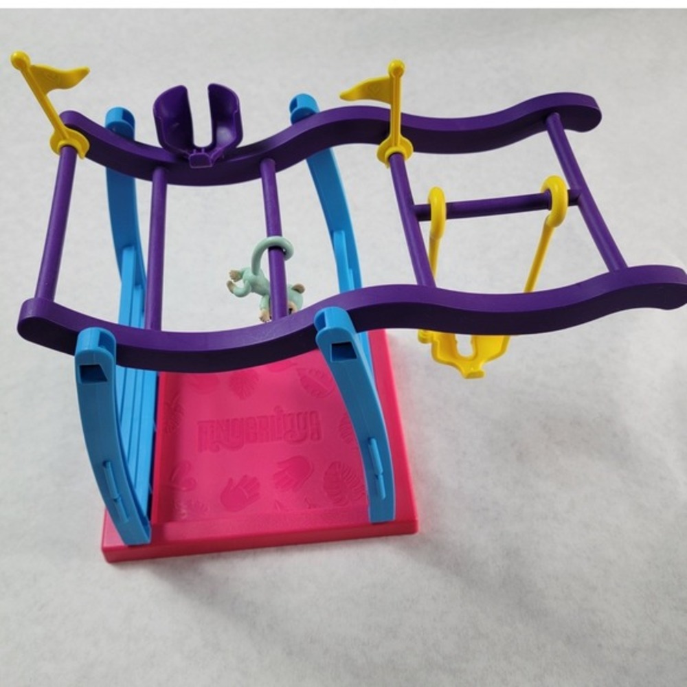 WowWee Fingerlings Monkey Bar Playground‎ Playset with Monkey Figure 3746